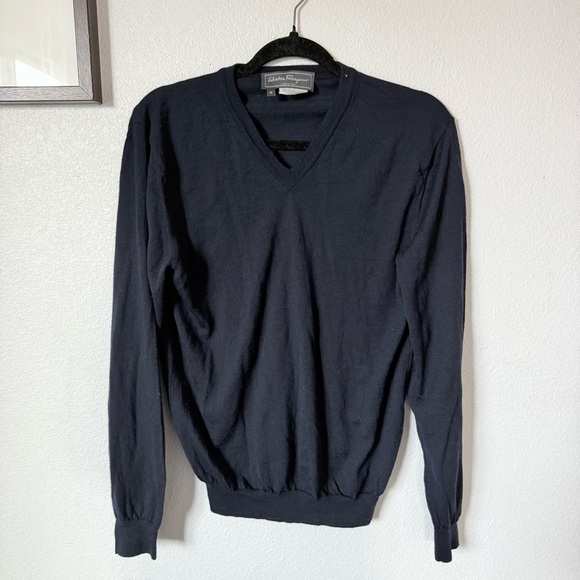 SALVATORE FERRAGAMO Other - Salvatore Ferragamo Men Navy V-neck 100% Virgin Wool Pullover Sweater